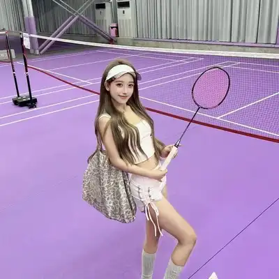 朱彤